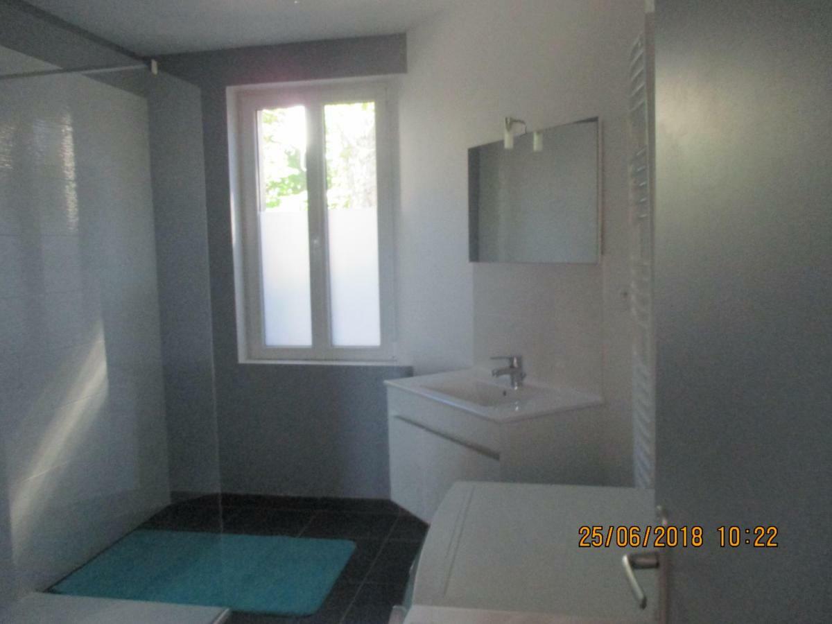 Appartement Bord De Mer Locquirec Exterior foto