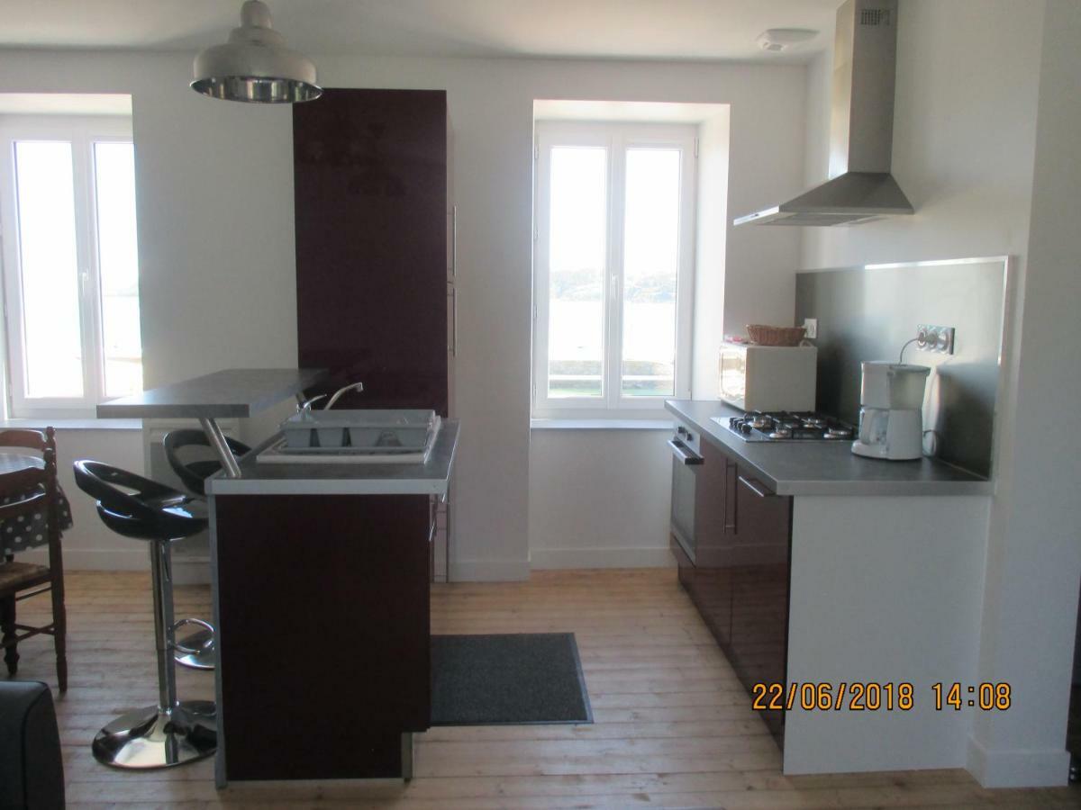 Appartement Bord De Mer Locquirec Exterior foto